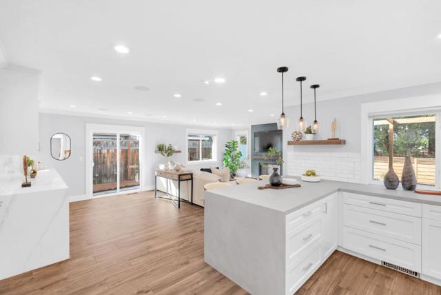 Image 26 of 71 For 1451 Elwood Drive