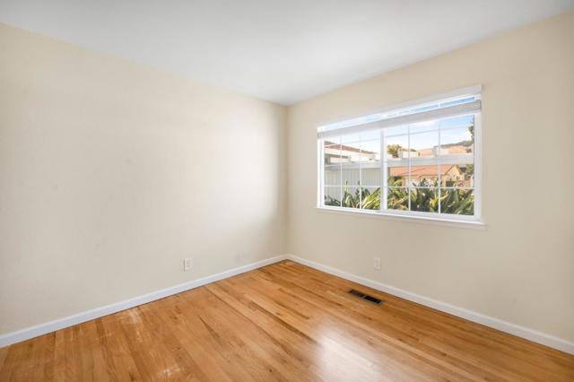 357 El Portal Way, San Jose CA: https://media.crmls.org/mediaz/aebac287-920f-447f-be8e-a37872ba9bfd.jpg