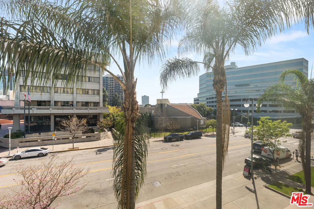 267 S San Pedro Street #221