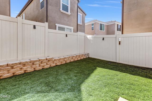 Detail Gallery Image 30 of 40 For 551 Jubilee Pl, Santa Paula,  CA 93060 - 4 Beds | 3/1 Baths
