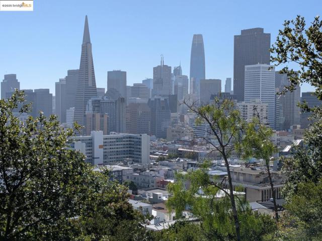 45 Auburn Street, San Francisco CA: https://media.crmls.org/mediaz/aebeb031-c588-4bda-9b7c-d3b39e83f9ae.jpg