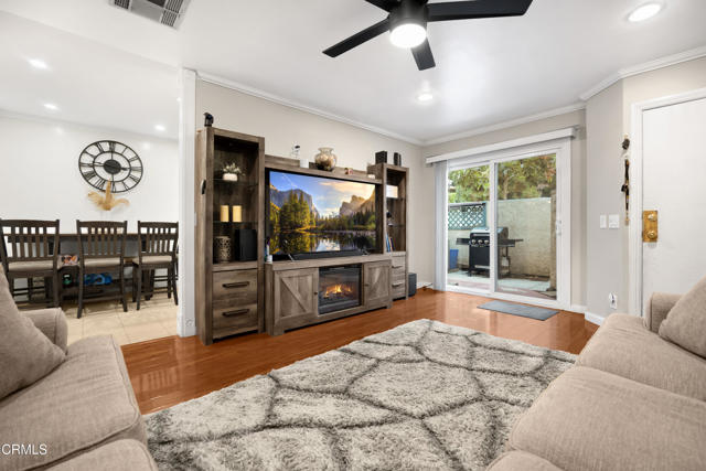 Detail Gallery Image 2 of 17 For 3902 Bresee Ave #1,  Baldwin Park,  CA 91706 - 2 Beds | 1/1 Baths