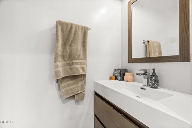 505 Palisade Street, Pasadena CA: https://media.crmls.org/mediaz/aebfdc6c-4e6e-47cd-850f-8dad88bb9c4a.jpg