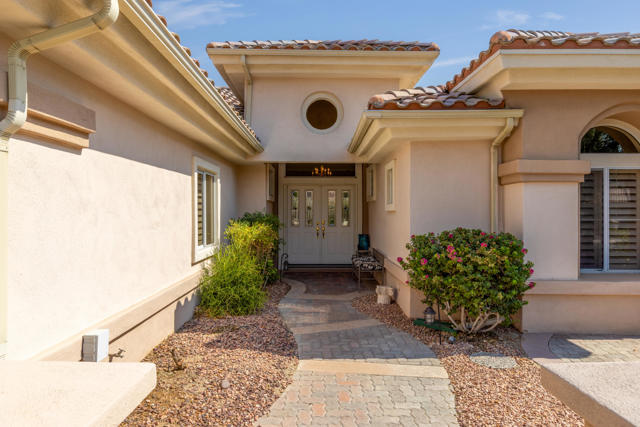 78626 Blooming Court, Palm Desert CA: https://media.crmls.org/mediaz/aec0b0b5-68b4-4b0d-a51e-a9036169f164.jpg