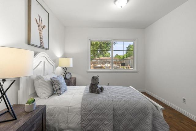 1394 Pauline Drive, Sunnyvale CA: https://media.crmls.org/mediaz/aec0c33a-40ef-434d-a3c2-d33487914dea.jpg