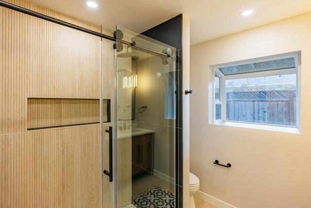 2083 Louise Lane, Los Altos CA: https://media.crmls.org/mediaz/aec185ba-e0d3-451d-81dc-43d66b5ec22b.jpg