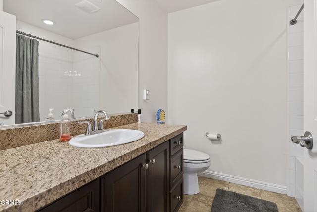 Detail Gallery Image 21 of 37 For 34 Secret Hollow Ln, Newbury Park,  CA 91320 - 3 Beds | 2/1 Baths