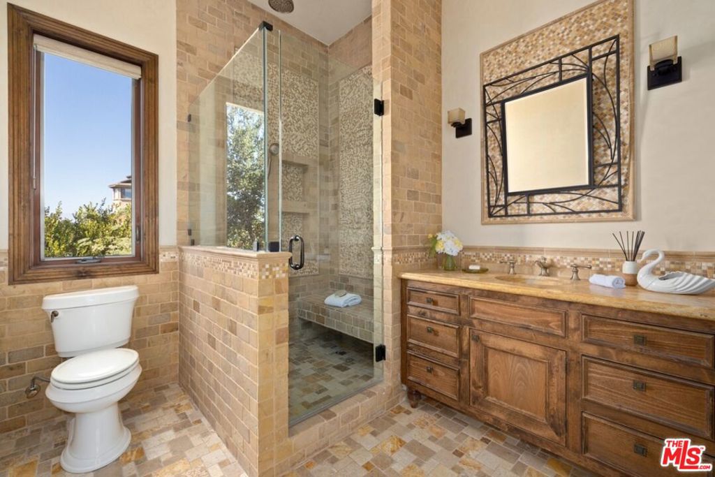 MLS #26848845 image #37