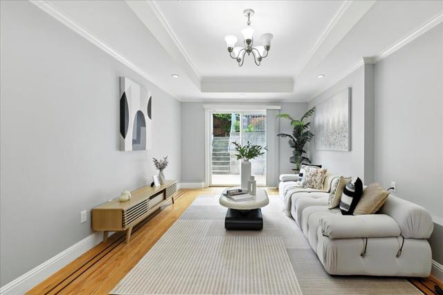 430 Hamilton Street, San Francisco CA: https://media.crmls.org/mediaz/aec3109b-be37-455d-877a-7c01da2efd6c.jpg
