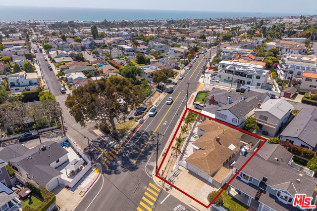1402 Prospect Avenue, Hermosa Beach, California 90254, 3 Bedrooms Bedrooms, 0 ,1 BathroomBathrooms,Residential,For Sale,Prospect,0,26838145