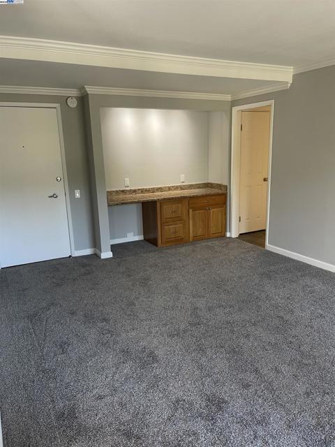 185 Sierra Dr, Walnut Creek CA: https://media.crmls.org/mediaz/aec444c7-6a5b-48dc-afe8-e1a2fa0187ec.jpg