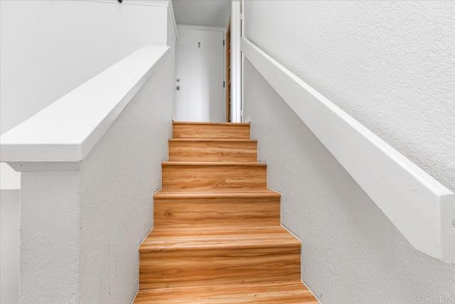 2224 River Run Drive, San Diego CA: https://media.crmls.org/mediaz/aec57579-e280-496f-b36d-ed2965ad7b0b.jpg