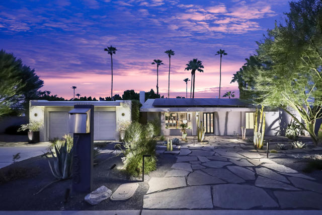 71520 Gardess Road, Rancho Mirage CA: https://media.crmls.org/mediaz/aec61e88-4614-4813-8390-a750c4ad3328.jpg