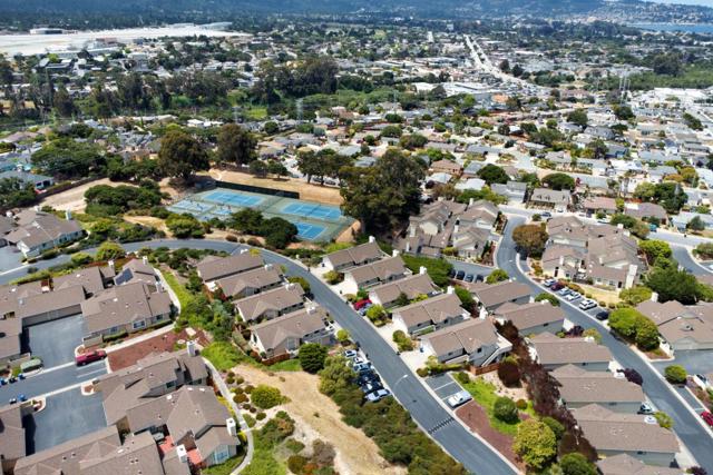 1051 Highlander Drive, Seaside CA: https://media.crmls.org/mediaz/aec6ec0e-0438-4ca7-acf6-3dde05f194c2.jpg