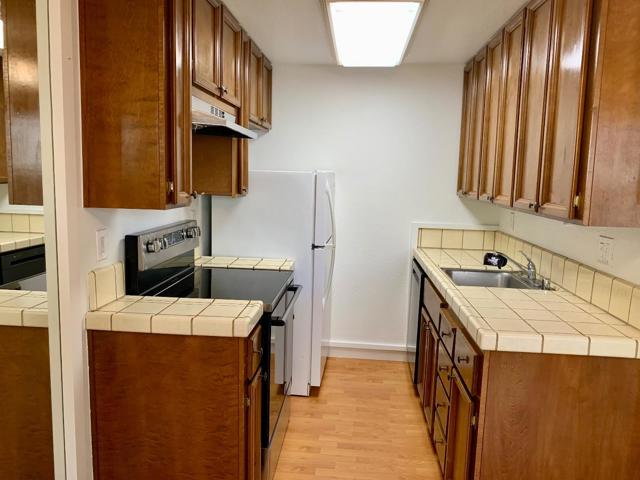 5693 Makati Circle, San Jose CA: https://media.crmls.org/mediaz/aec7370a-8815-4a37-8eed-1d207fc59f82.jpg
