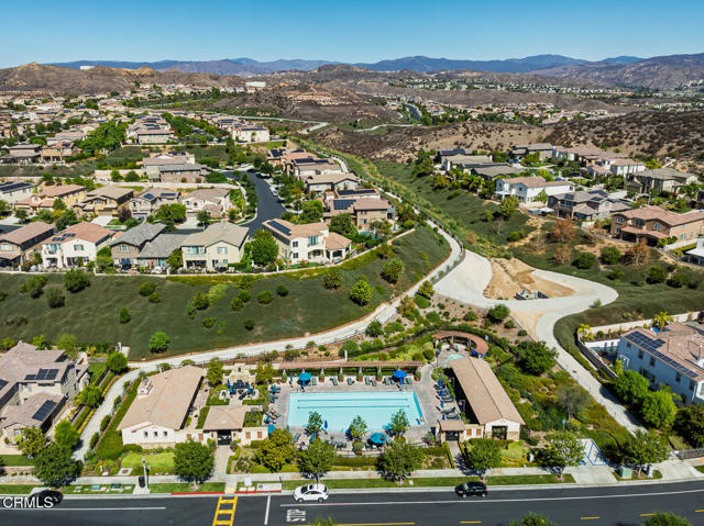 Detail Gallery Image 64 of 67 For 24863 Carbon Ln, Valencia,  CA 91354 - 4 Beds | 3/1 Baths