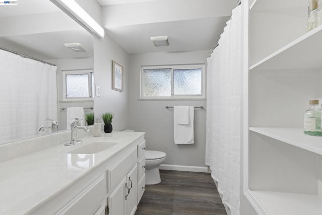 Image 10 of 25 For 6613 Demaret Drive