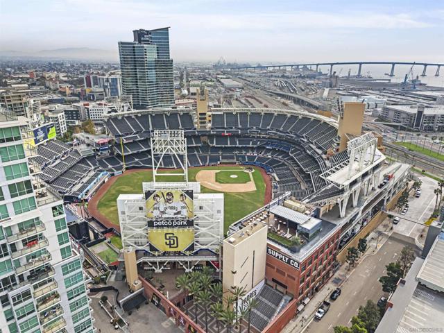 325 7Th Ave, San Diego CA: https://media.crmls.org/mediaz/aecab83d-c85b-4dce-acf4-de789580785e.jpg