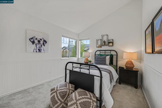 422 Sutton Cir, Danville CA: https://media.crmls.org/mediaz/aecb1e25-d05d-43b4-81a4-ba448befa5e5.jpg
