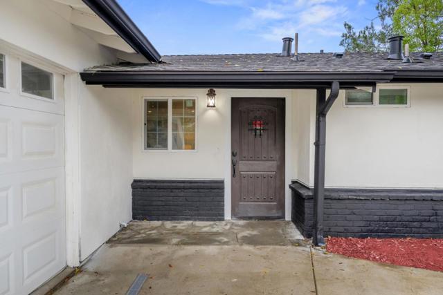 2660 Ross Place, Walnut Creek CA: https://media.crmls.org/mediaz/aecc3f90-83da-4758-abdd-aad822a026ff.jpg
