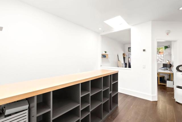 239 Tulare Street, Brisbane CA: https://media.crmls.org/mediaz/aecd0a00-f31e-4caa-a44e-456851197dcd.jpg