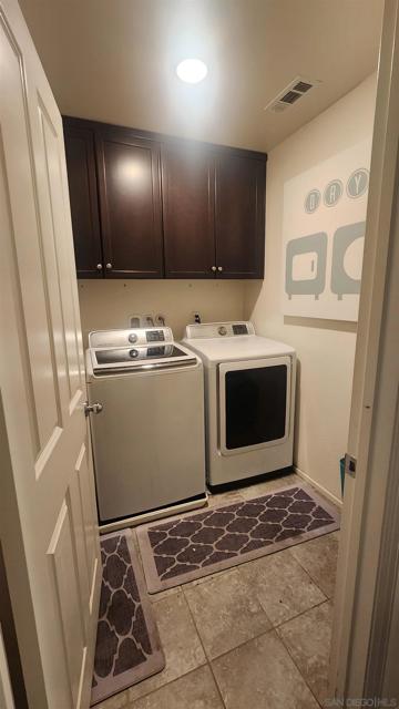 3326 Crowfoot, San Bernardino CA: https://media.crmls.org/mediaz/aecd8c10-7f52-4052-9747-71f2d8ebe35c.jpg