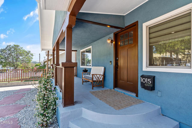 1015 Nolden Street, Highland Park CA: https://media.crmls.org/mediaz/aecdbff1-5424-4867-8992-2bda620e15bb.jpg