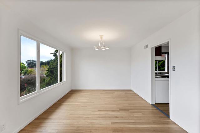 14 Wilshire Court, Daly City CA: https://media.crmls.org/mediaz/aecf4ed1-224e-4042-aac4-0911dfa48839.jpg