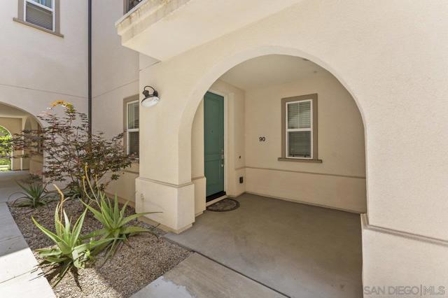 5321 Calle Rockfish Boulevard, San Diego, California 92154, 3 Bedrooms Bedrooms, ,2 BathroomsBathrooms,Townhouse,For Sale,Calle Rockfish Boulevard,240026241SD