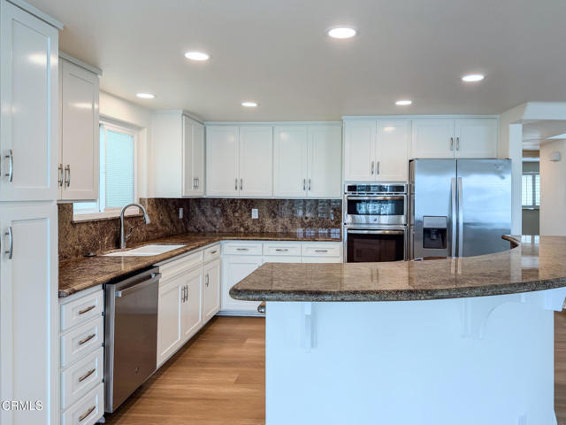 Detail Gallery Image 34 of 51 For 3525 Sunset Ln, Oxnard,  CA 93035 - 4 Beds | 3 Baths