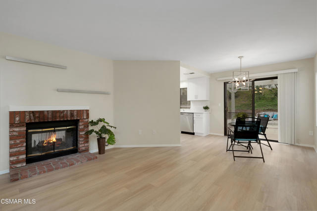 16_11938825_184402_184402-EO-116