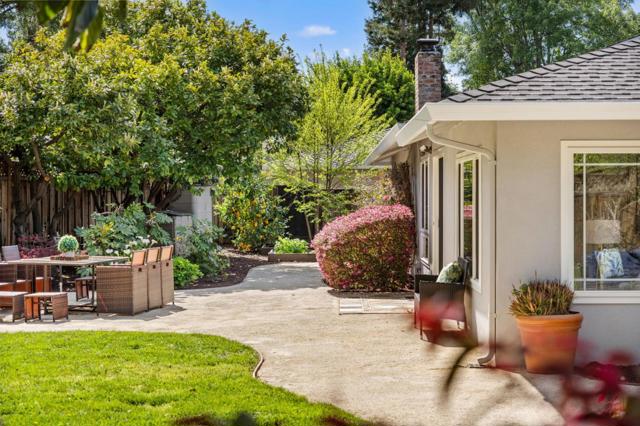 14 Herbert Lane, Campbell CA: https://media.crmls.org/mediaz/aed45af1-5bdc-4ce5-8065-210a233c3b9b.jpg