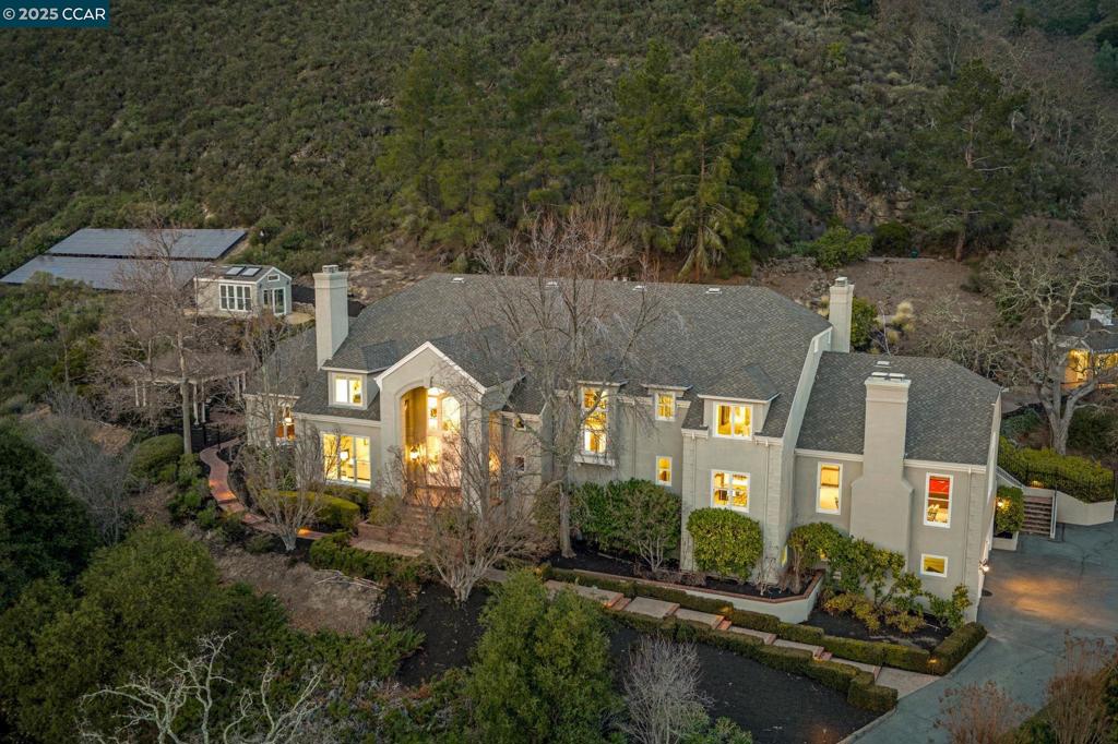 2420 Diablo Lakes Ln