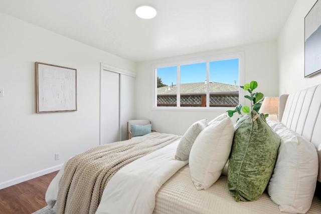 776 Linda Mar Boulevard, Pacifica CA: https://media.crmls.org/mediaz/aed5c352-3992-4fb8-9e8f-3cfb59e6a535.jpg
