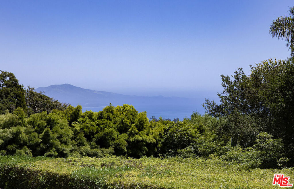 MLS #25560873 img 10