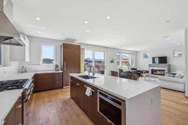 2786 Pullman Avenue, Half Moon Bay CA: https://media.crmls.org/mediaz/aed689eb-8643-4d46-9893-e35d10e0f1d2.jpg