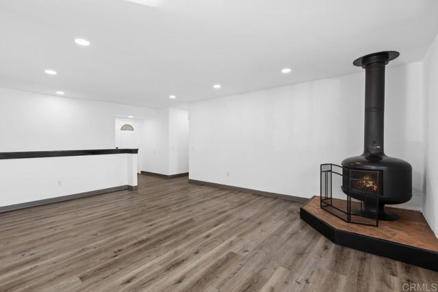 Detail Gallery Image 4 of 35 For 5091 Alumni Pl, San Diego,  CA 92115 - 11 Beds | 6 Baths