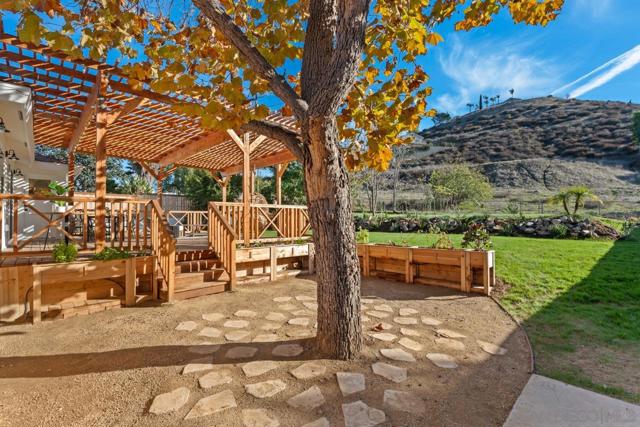 1155 Pepper Dr, El Cajon CA: https://media.crmls.org/mediaz/aed7283f-b110-43cc-b1cc-e193e0574ad5.jpg