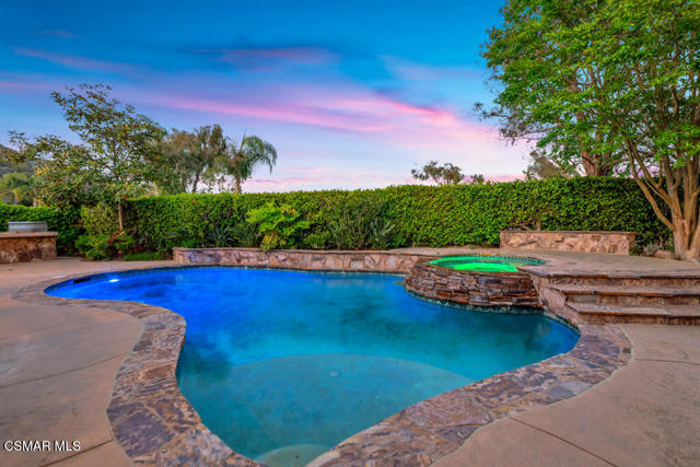 1048 Via Adorna, Newbury Park CA: https://media.crmls.org/mediaz/aed776ff-9699-4823-872f-87087529fc73.jpg