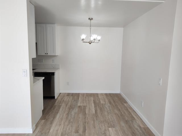 Detail Gallery Image 3 of 16 For 532 Anita St #112,  Chula Vista,  CA 91911 - 2 Beds | 1 Baths