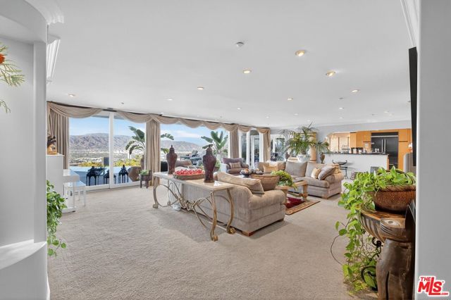 7833 Torreyson Drive, Los Angeles CA: https://media.crmls.org/mediaz/aedab28f-3147-4ab4-9f76-6b246c57d11a.jpg