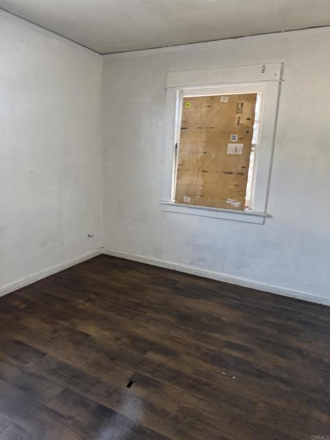 704 J Street, Chula Vista CA: https://media.crmls.org/mediaz/aedb5d76-41ad-4a53-99b5-7a762b22076b.jpg