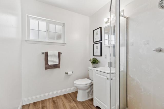 7527 Sutton Lane, Dublin CA: https://media.crmls.org/mediaz/aedbb283-bfad-4401-bdb8-20e1d35f1e41.jpg