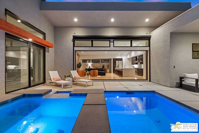 190 Obsidian Loop, Palm Springs CA: https://media.crmls.org/mediaz/aedbf831-8d36-4a90-8696-056f830985f5.jpg