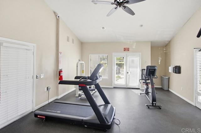 Detail Gallery Image 38 of 41 For 11870 Caminito Ronaldo #139,  San Diego,  CA 92128 - 3 Beds | 2 Baths