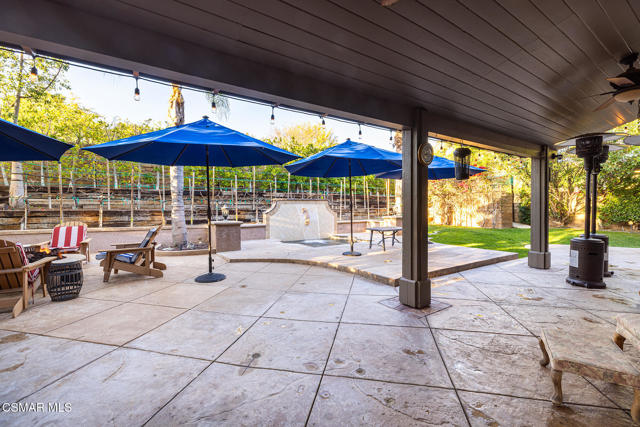 5019 Corral Street, Simi Valley CA: https://media.crmls.org/mediaz/aede7680-b382-4b3f-8811-abde90753135.jpg