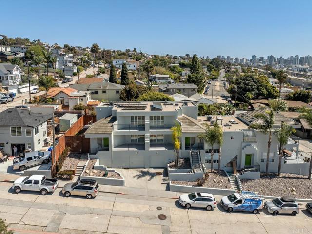 3521 Andrews Street, San Diego CA: https://media.crmls.org/mediaz/aedfcfe8-4c26-4875-a6c1-4513c629141e.jpg