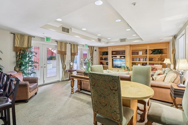 1501 India St, San Diego CA: https://media.crmls.org/mediaz/aee0099e-a1d7-4ab0-b6cf-9157a1f09c35.jpg