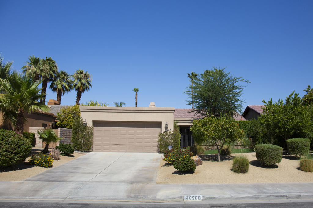 40588 Clover Lane