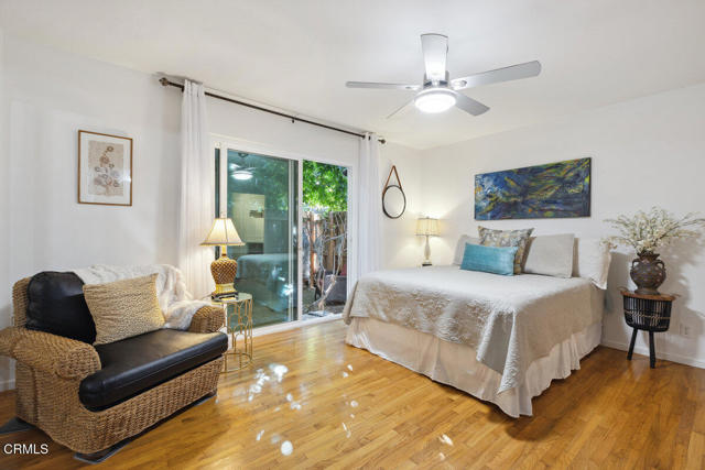 Front Image Thumbnail for CRV1-28339